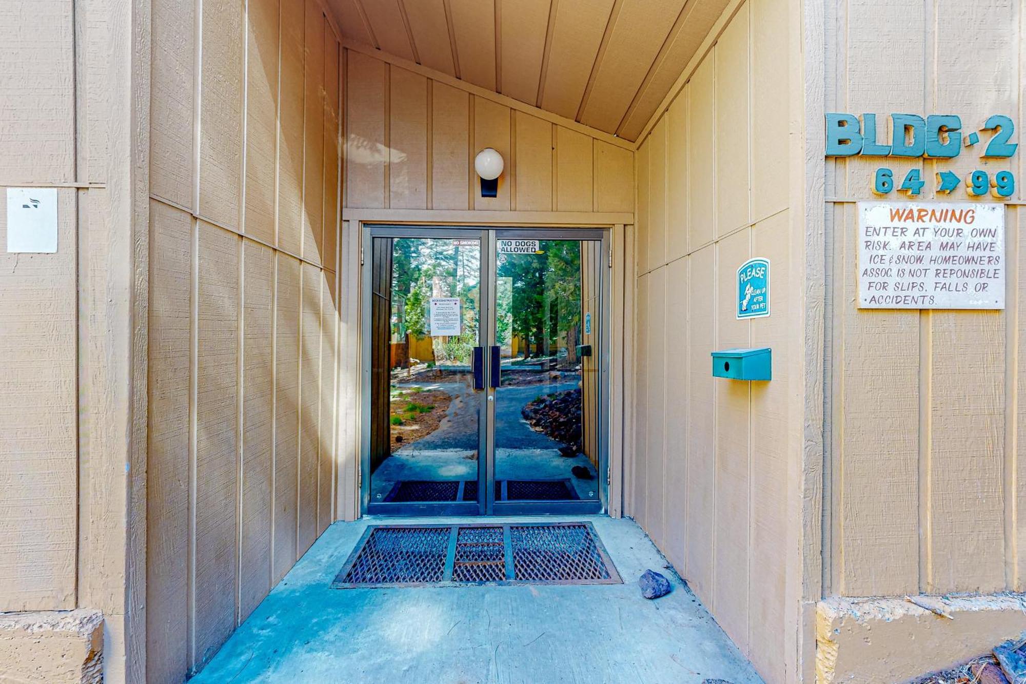 Kings Run Relaxation Hotel Kings Beach Exterior photo
